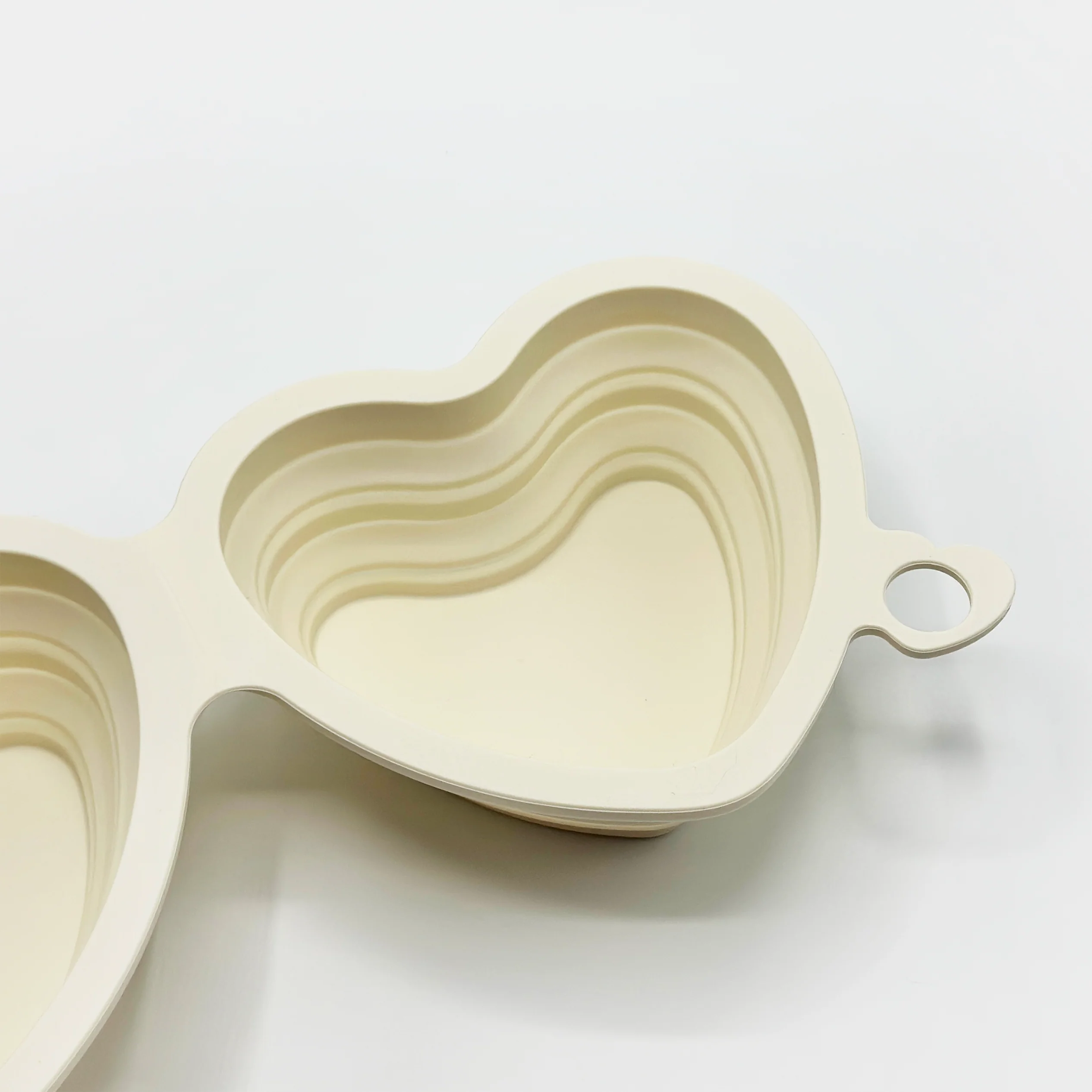 Heart Collapsible Bowl - Cream - Image 3